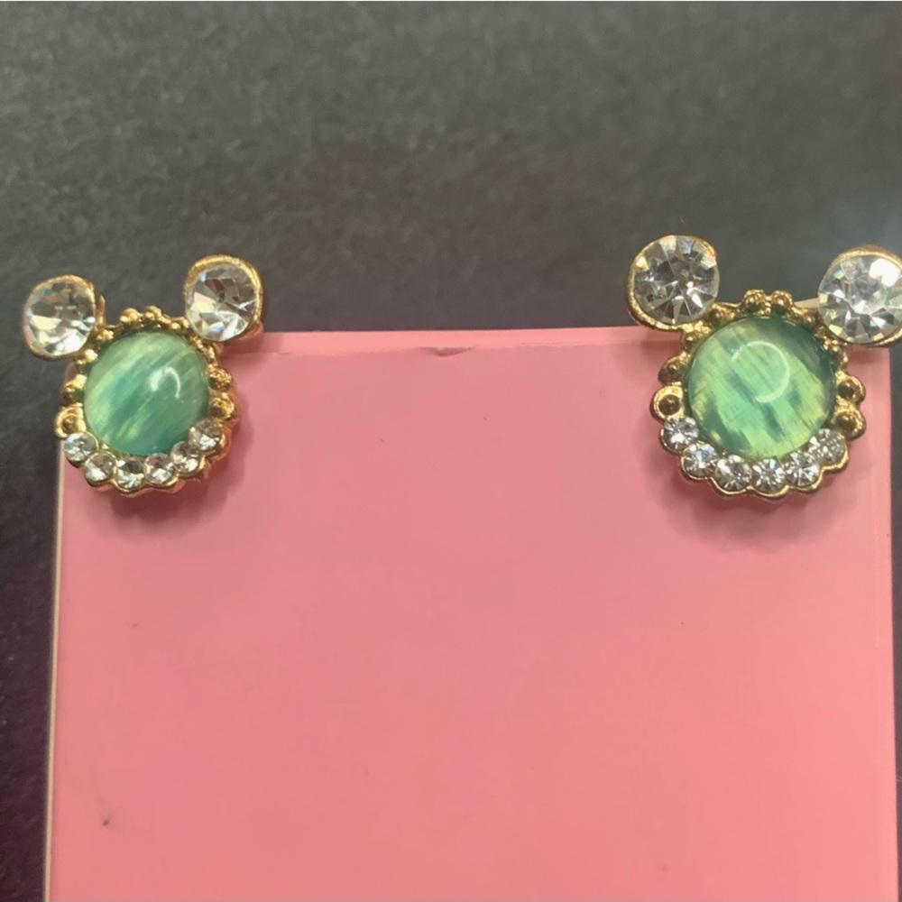 💫ARETES DE FANTASÍA 💫DIAMANTES YPIEDRA VERDE 💫FANTASIA 💫